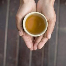 Earl Grey tea contains important antioxidants and minerals.