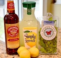 Sweet-Tea-Vodka-Lemonade-Mojitos-iowagirleats-04_mini